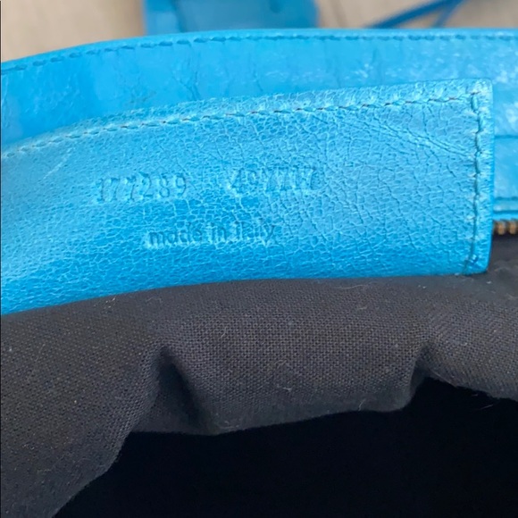 ❌SOLD❌BALENCIAGA BLU CROSSBODY SHOULDER BAG - Picture 7 of 8